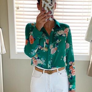 ⭐️ Old Navy Sheer Floral Button Up XS